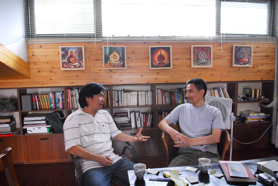 與四川美術(shù)學(xué)院教師交流